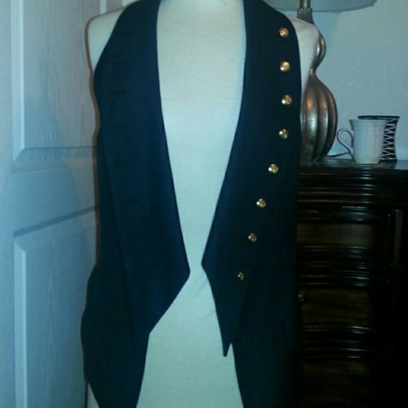 Vest (women's) - Picture 1 of 9